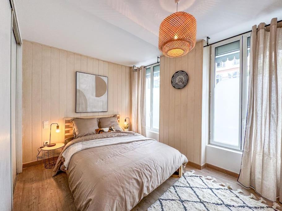 Apartamento Elegance Au Coeur De Tarbes Exterior foto